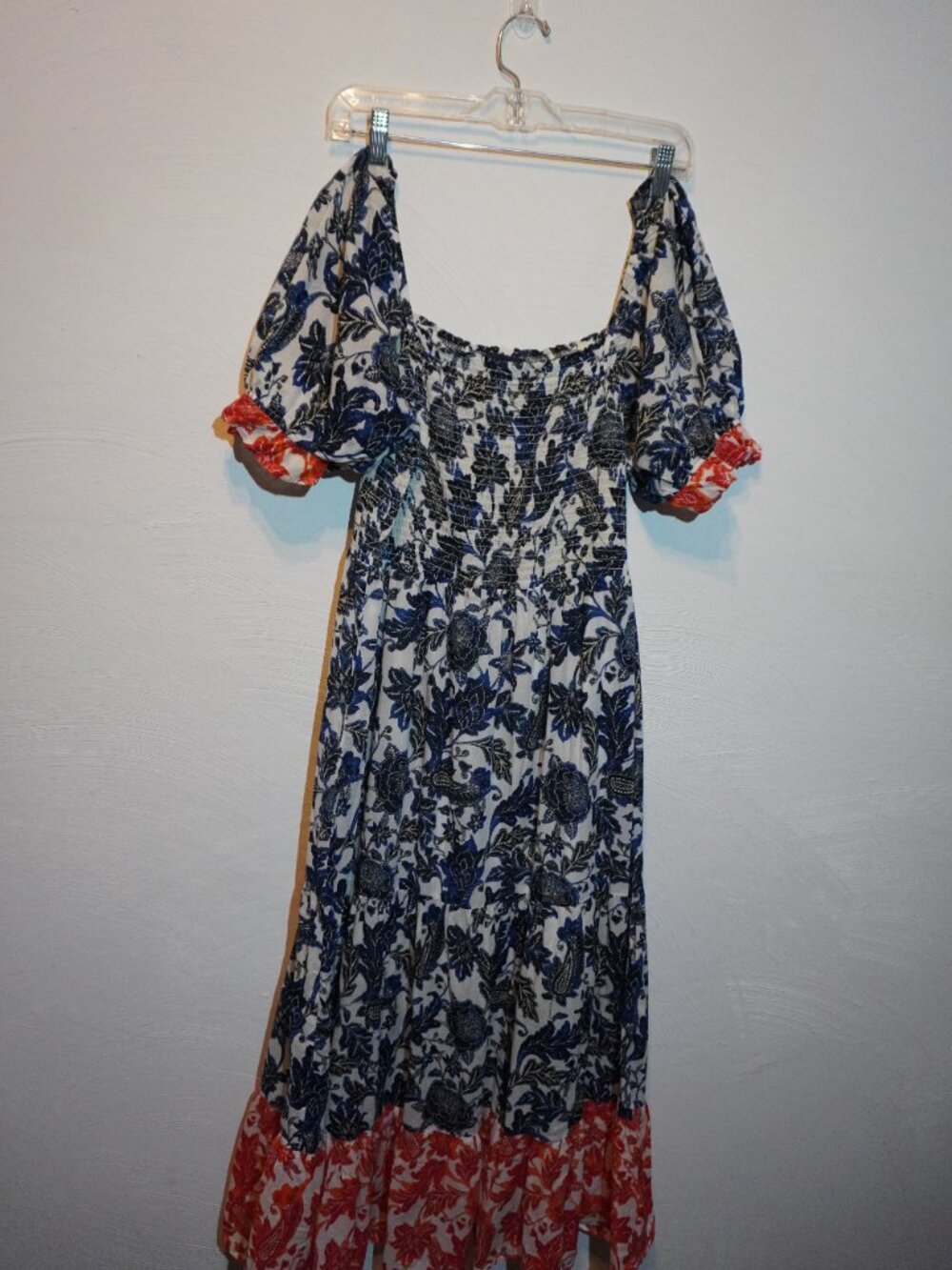 Tommy Hilfiger Women's Batik Floral Smocked Midi Dress Large Tiered Puff Sleeve